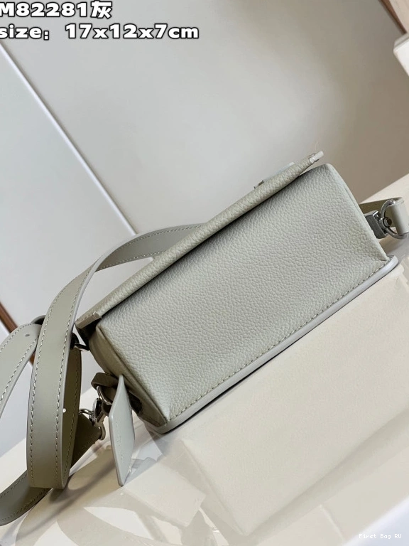 First bag VUITTON Wearable Wallet Fastline LOUIS 0815